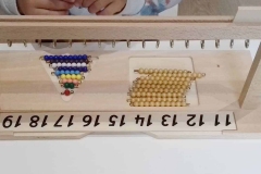 Soutien scolaire en mathématiques avec la méthode Montessori